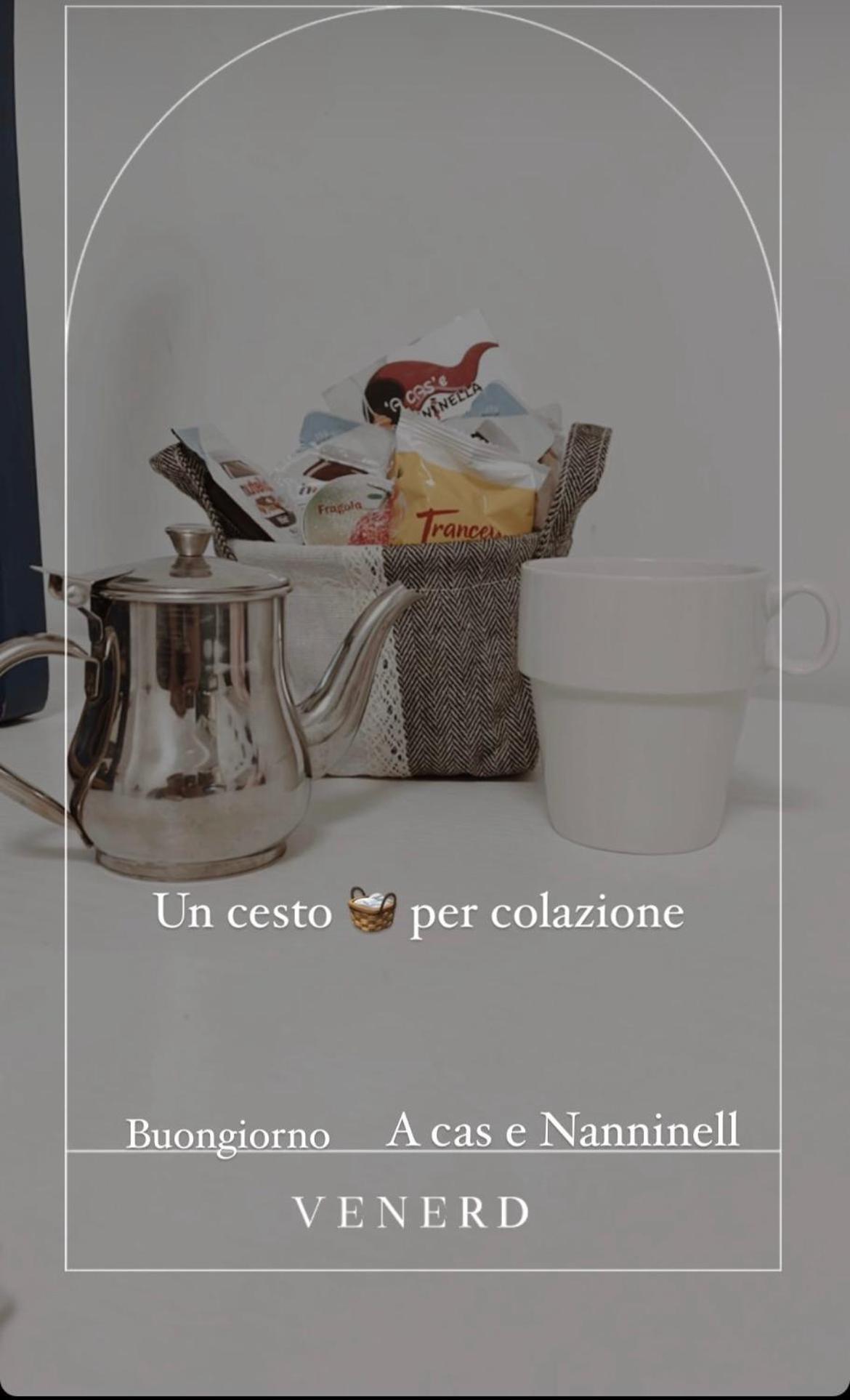 A Cas E Nanninell Apartment Neapel